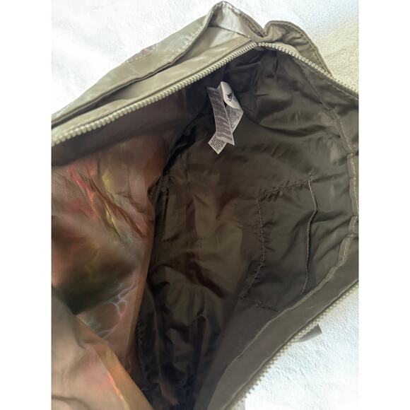 Disney Mickey Mouse Rainbow Print Tote Bag Gray Nylon Zip Travel Shoulder Bag - Picture 5 of 11